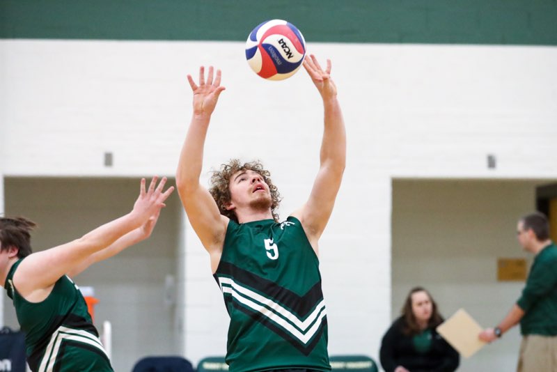 Men's Volleyball: Bison fall to Golden Tornadoes