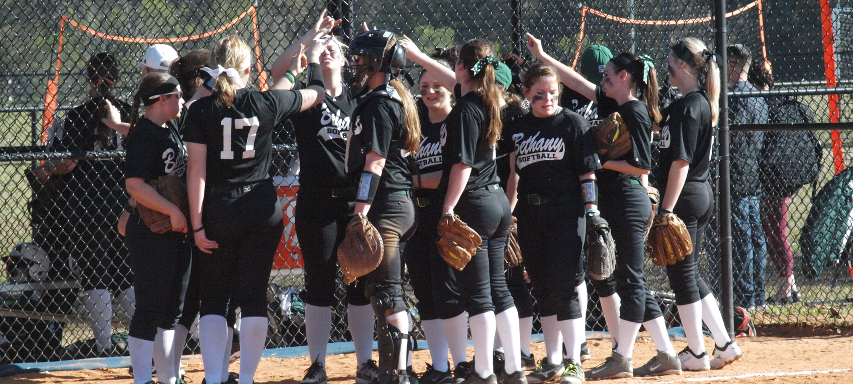 Bison Softball Falls Prey to a Pair of Walk-Offs in PAC Championship Final