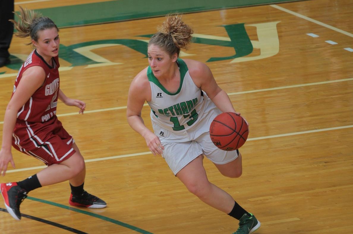 Women's Basketball downed in overtime by Grove City, 82-79