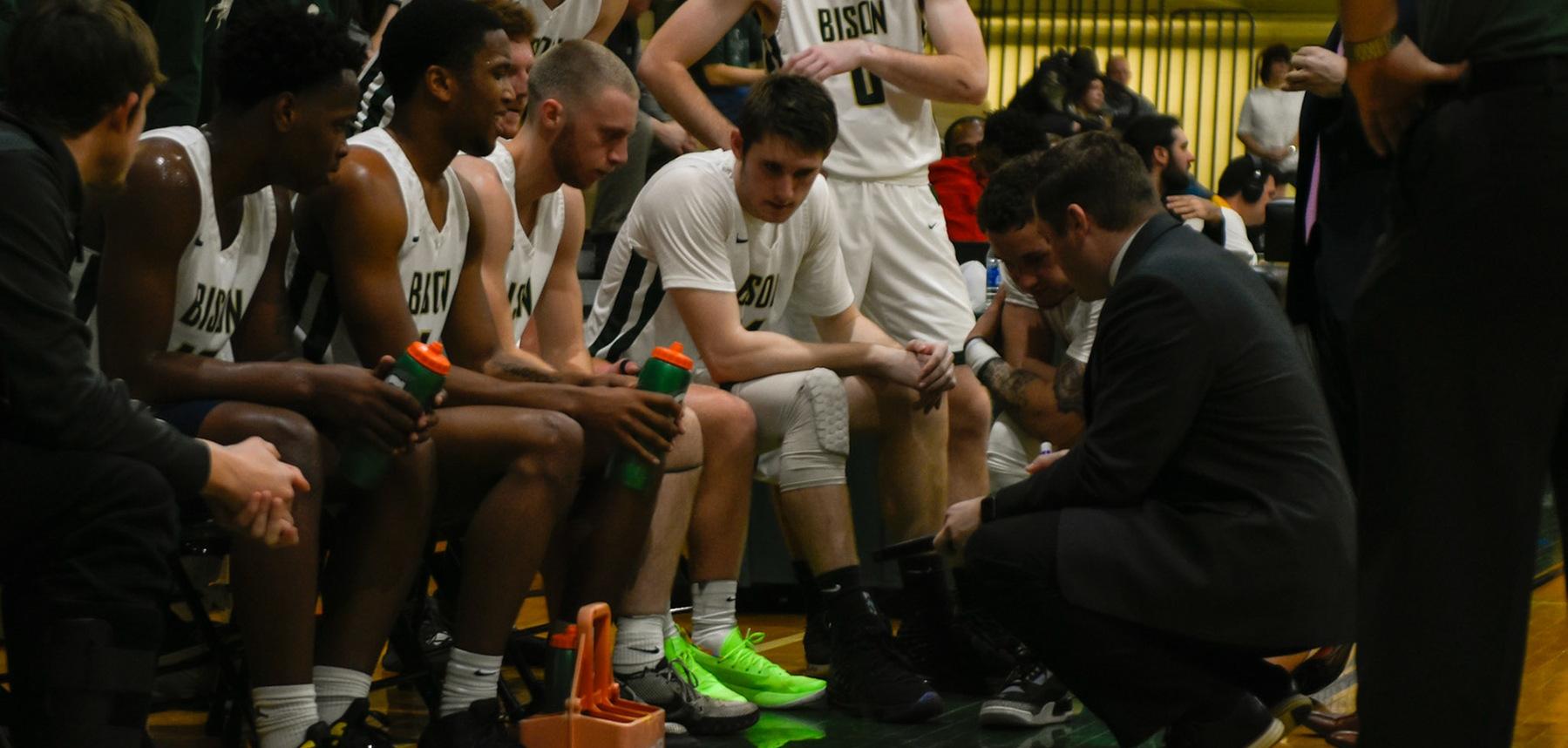 Men's Basketball Struggles Continue in Loss to Presidents