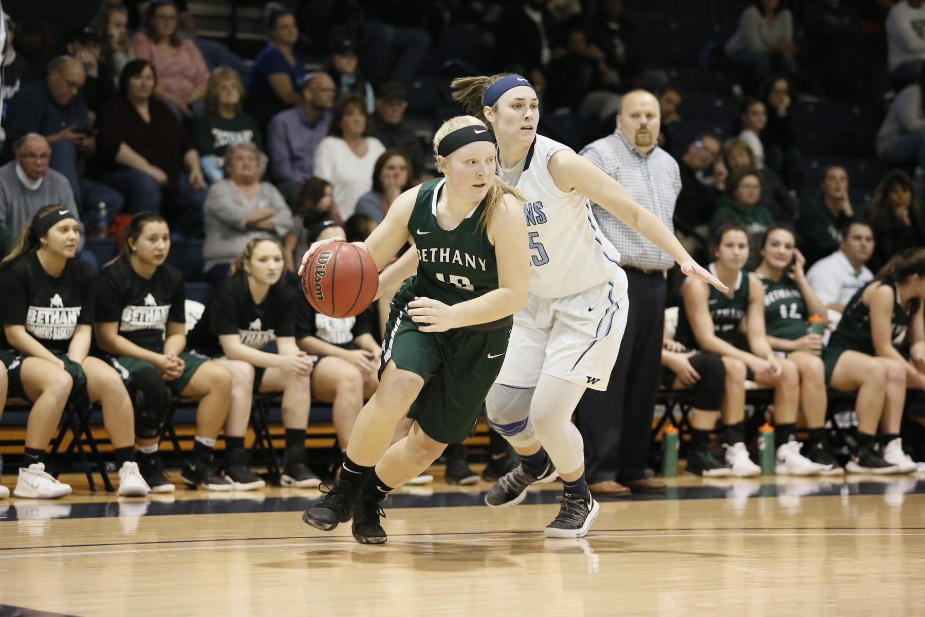 Bison Dealt First Loss of the Season to Albion, 66-57