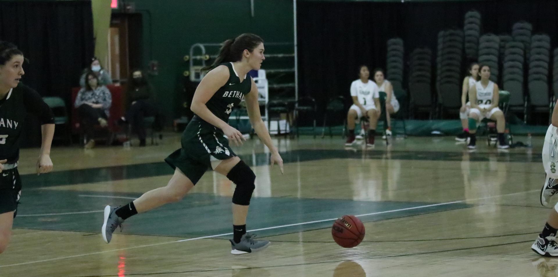 Women's Basketball Suffers Loss to Presidents